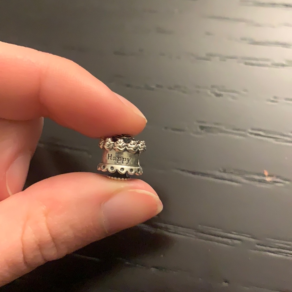 Pandora happy birthday charm